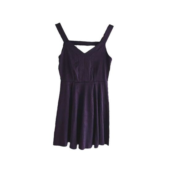 NWT! BCBGENERATION | Purple Shimmer Backless Mini Dress (0) - Picture 2 of 6